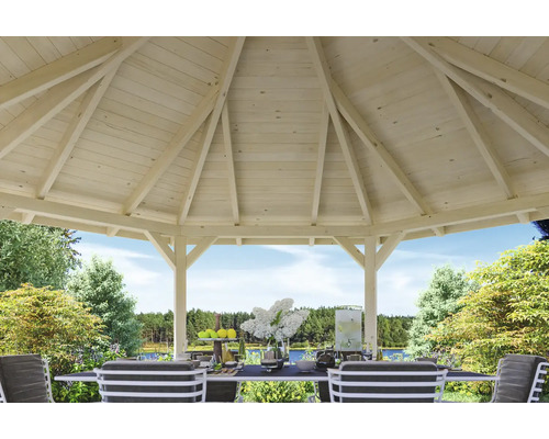 Drevený záhradný altánok s jedálenským stolom a stoličkami