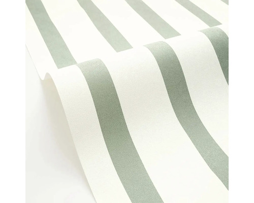 Tapeta s pásikavým vzorom