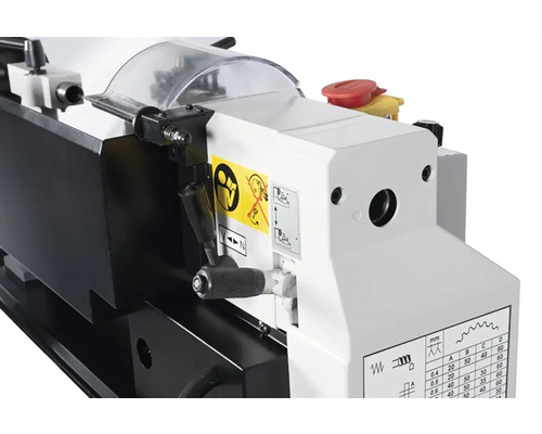 Detailný pohľad na sústruh na obrábanie kovov