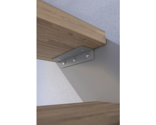 Konzola na pripevnenie drevenej police k stene.