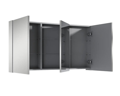 Otvorená zrkadlová skrinka s tromi dvierkami a sklenenými policami do kúpeľne