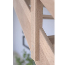 Detail dreveného schodiska