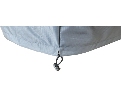 Detailný záber krytu so sťahovacou šnúrkou na upevnenie