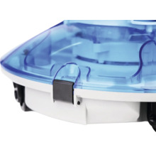 Detailný pohľad na čistič bazéna s priehľadným puzdrom