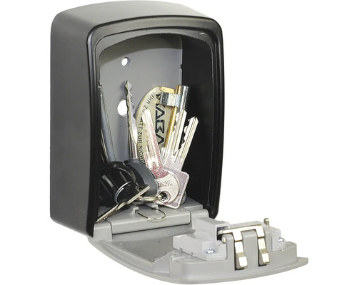 Skrinka na kľúče s niekoľkými kľúčmi