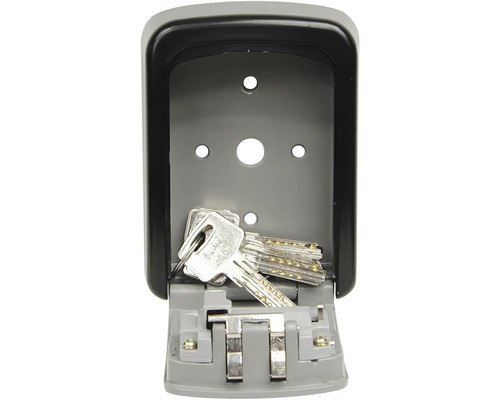 Skrinka na kľúče s niekoľkými kľúčmi