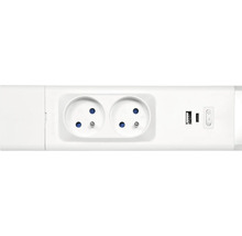 Predlžovací kábel s dvomi zásuvkami, USB portami a vypínačom