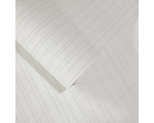 Rolka tapety s jemnou prúžkovou štruktúrou