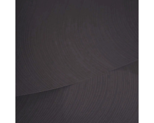 Detail tmavej pracovnej dosky