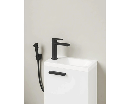 Kúpeľňové umývadlo s batériou a bidetovou sprchou