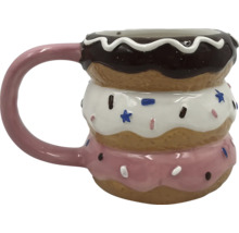 Hrnček v tvare naskladaných šišiek
