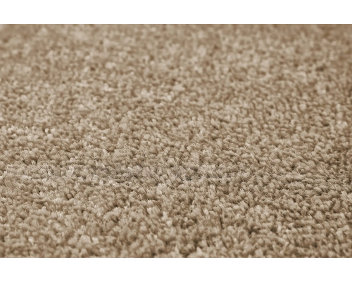 Detailný záber koberca s vysokým vlasom