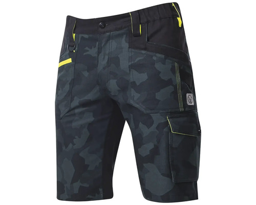 Pracovné šortky s maskovacím vzorom a niekoľkými vreckami