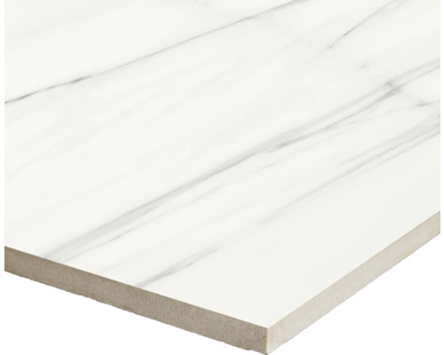 Biela podlahová dlaždica so vzhľadom mramoru