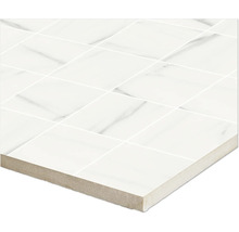 Biela podlahová dlaždica so vzhľadom mramoru