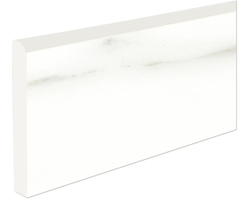 Biely mramorový okenný parapet