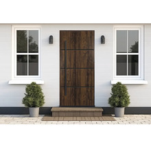 Vstupný priestor s vchodovými dverami, oknami, schodiskom a rastlinami