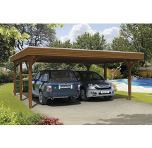 Drevený carport s dvoma zaparkovanými autami v záhrade