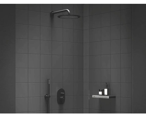 Sprchovací kút s hlavovou sprchou, ručnou sprchou, batériou a poličkou