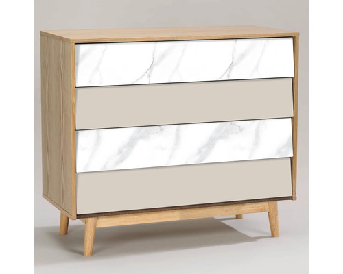 Komoda so štyrmi zásuvkami a nohami