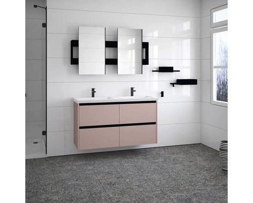 Moderná kúpeľňa s umývadlovou skrinkou, dvojitým umývadlom a zrkadlovou skrinkou