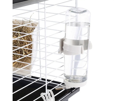 Napájadlo pre malé zvieratá pripevnené k mriežke