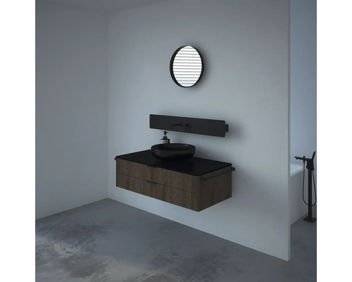 Kúpeľňa s umývadlovou skrinkou, umývadlom na dosku a okrúhlym zrkadlom