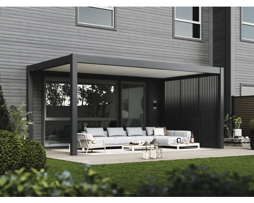 Moderná pergola so sedacou súpravou na terase