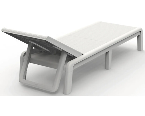 Biele záhradné ležadlo s nastaviteľným operadlom