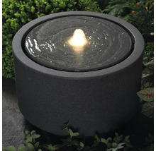 Okrúhla izbová fontána s vodotryskom