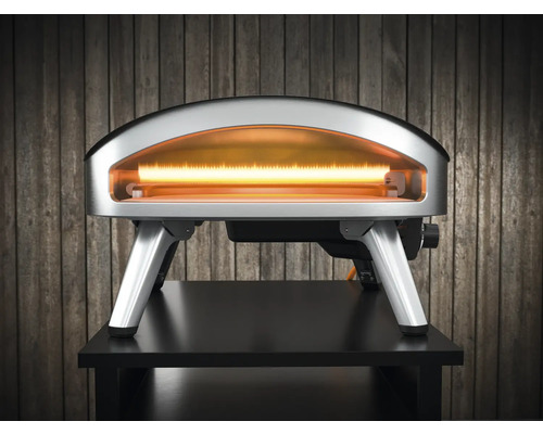 Elektrická pizza rúra na stole