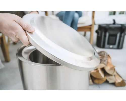 Ohnisko z nehrdzavejúcej ocele s vekom