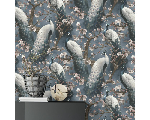 Tapeta so vzorom pávov a čerešňových kvetov na dekoráciu stien
