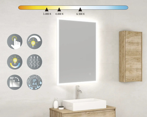 Osvetlené zrkadlo nad umývadlom v kúpeľni. Zrkadlo je vybavené dotykovou funkciou, nastaviteľnou funkciou stmievania, nastaviteľnou teplotou farieb, funkciou proti zahmlievaniu, otočením o 90 stupňov a je odolné proti striekajúcej vode.