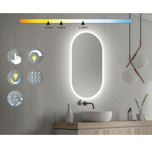 Kúpeľňa s osvetleným zrkadlom, umývadlom a reguláciou teploty