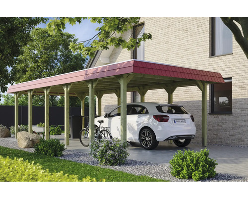 Drevený prístrešok pre auto s autom a červenou strechou