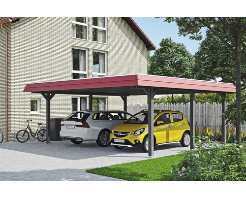 Dvojitý prístrešok pre auto s dvoma autami pred domom