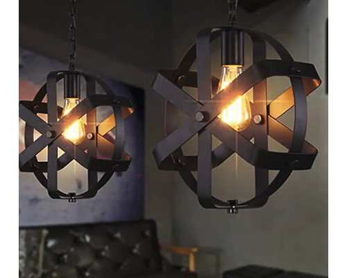Dve závesné svietidlá v retro štýle s guľovitou čiernou kovovou klietkou