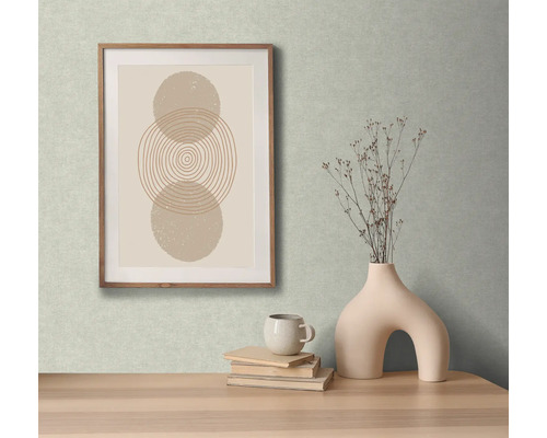 Dekoratívne zátišie s rámom, vázou, šálkou a knihami