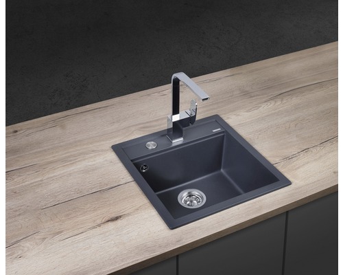 Drezová batéria s drezom na pracovnej doske