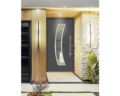 Moderné vchodové dvere so sklenenou vložkou a nerezovou kľučkou