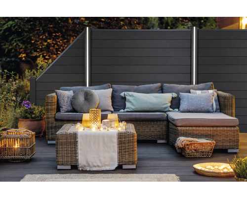 Terasa s posedením a zástenou