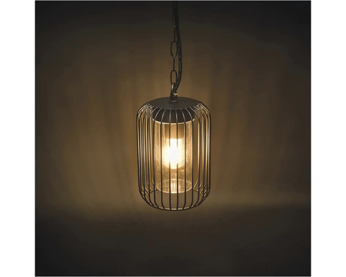Závesná lampa s tienidlom v tvare klietky a reťazovým závesom