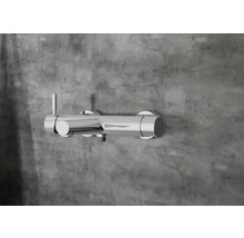 Nástenná sprchová batéria z kovu do kúpeľne