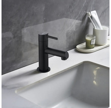 Umývadlová batéria v kúpeľni