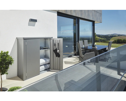 Kovová záhradná skriňa na uskladnenie na terase