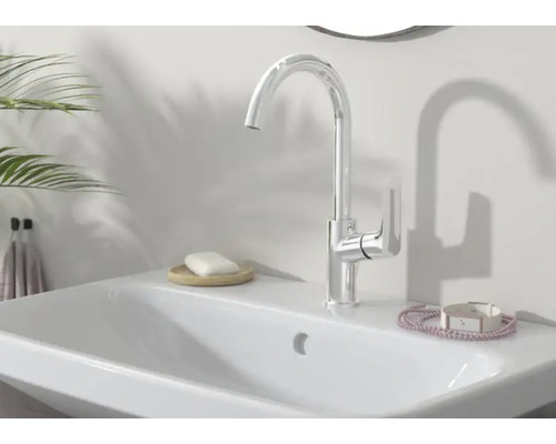 Umývadlo s jednopákovou batériou a doplnky