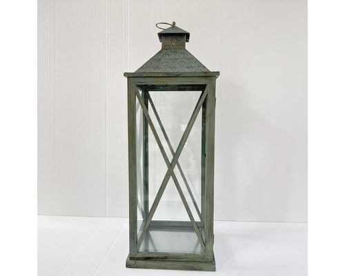 Dekoratívna lampáš zo skla a kovu