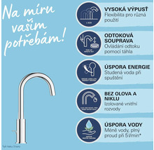 Produktová fotografia s informáciami o vlastnostiach batérie, ako je výška výtoku, odtoková súprava, funkcie na úsporu energie a vody a vnútorné vodovodné cesty bez olova a niklu.