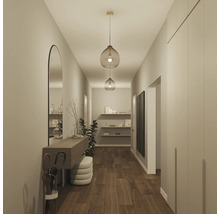 Chodba so zrkadlom, konzolou, šatňou a závesnými svietidlami